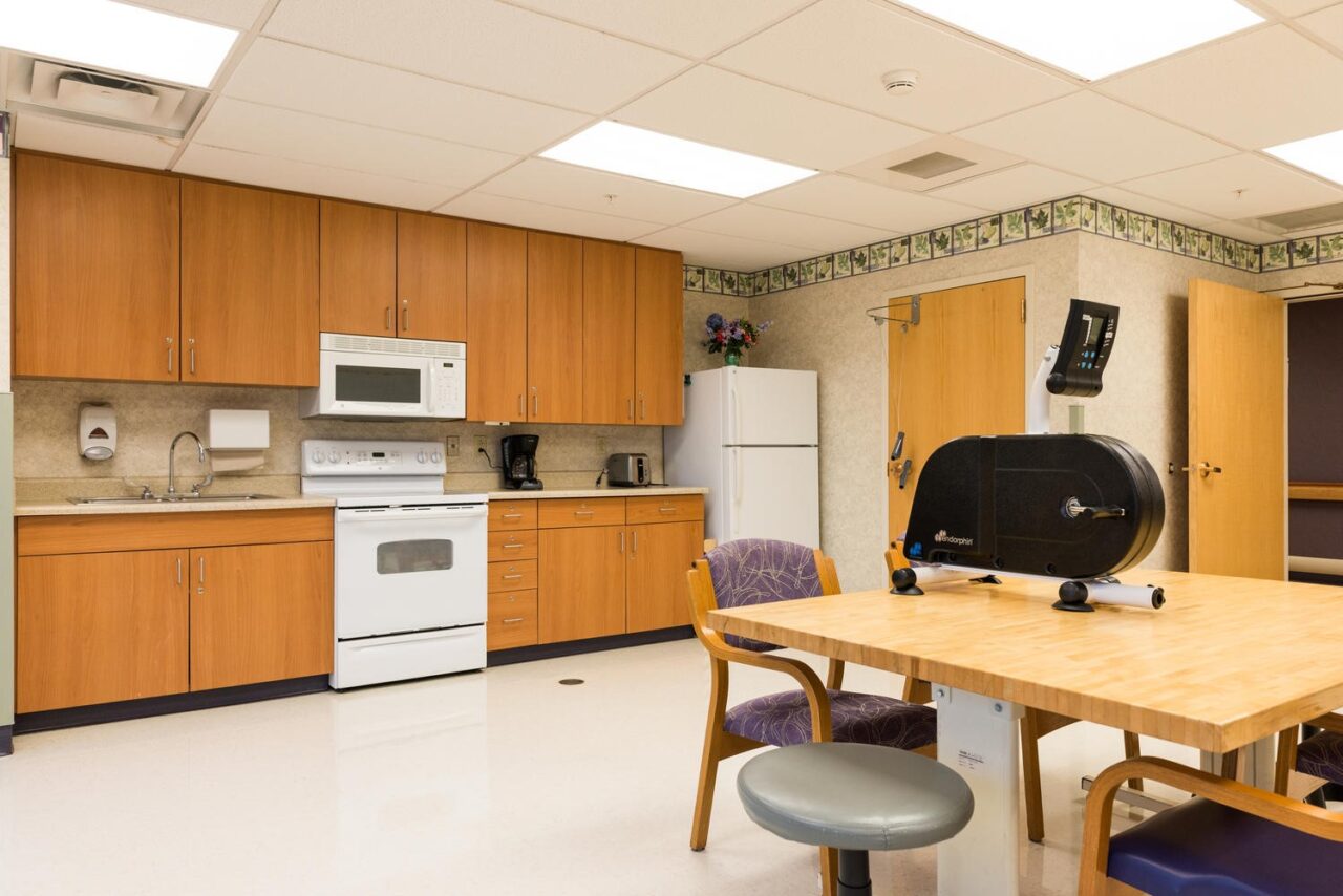 Harmony 8211 WEST DES MOINES 8211 Gym Kitchen 3
